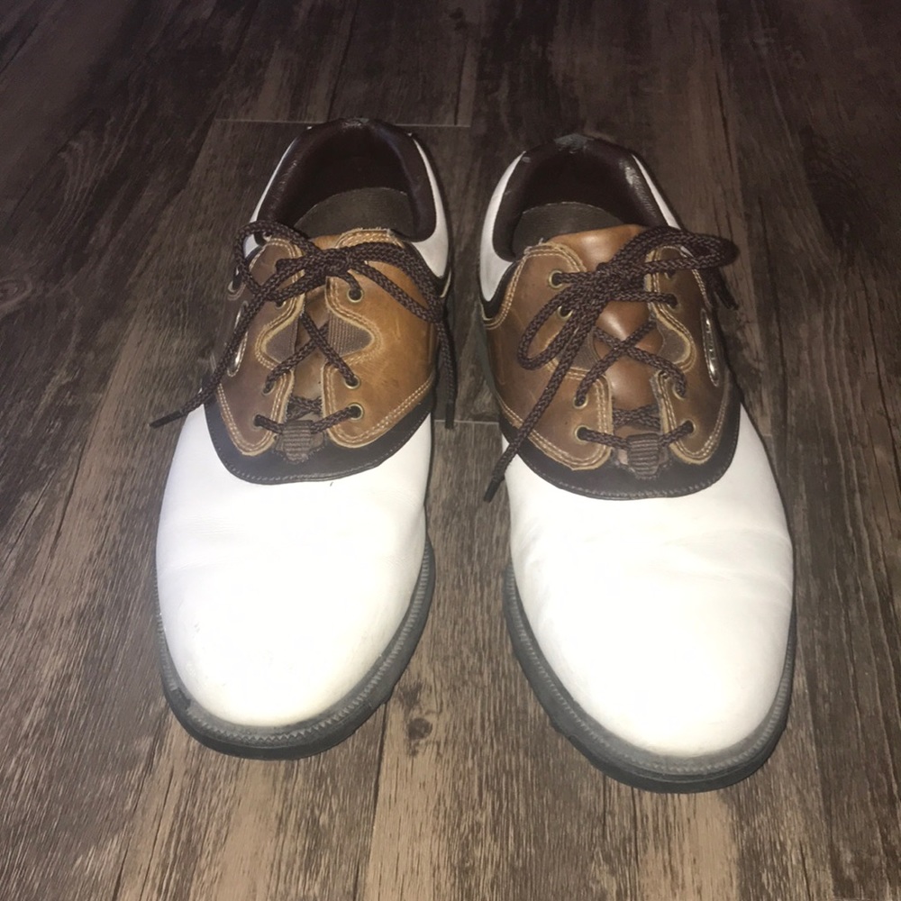 FootJoy Golf Shoes / Size 9 M